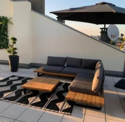 Amazing Penthouse With A Terrace *