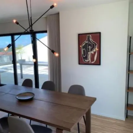 アパート Amazing Penthouse With A Terrace