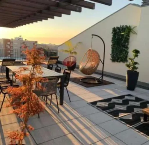 Amazing Penthouse With A Terrace Lägenhet *