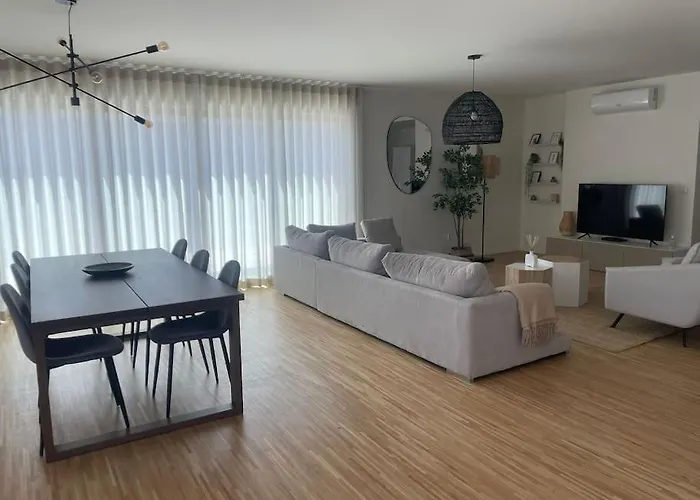 Amazing Penthouse With A Terrace Daire Porto