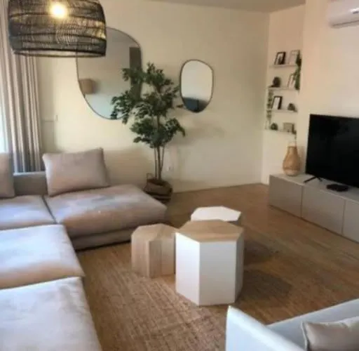 Amazing Penthouse With A Terrace